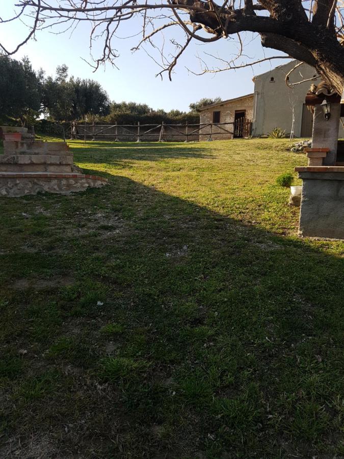 הוילה קרופאני Borgo Santa Lucia מראה חיצוני תמונה